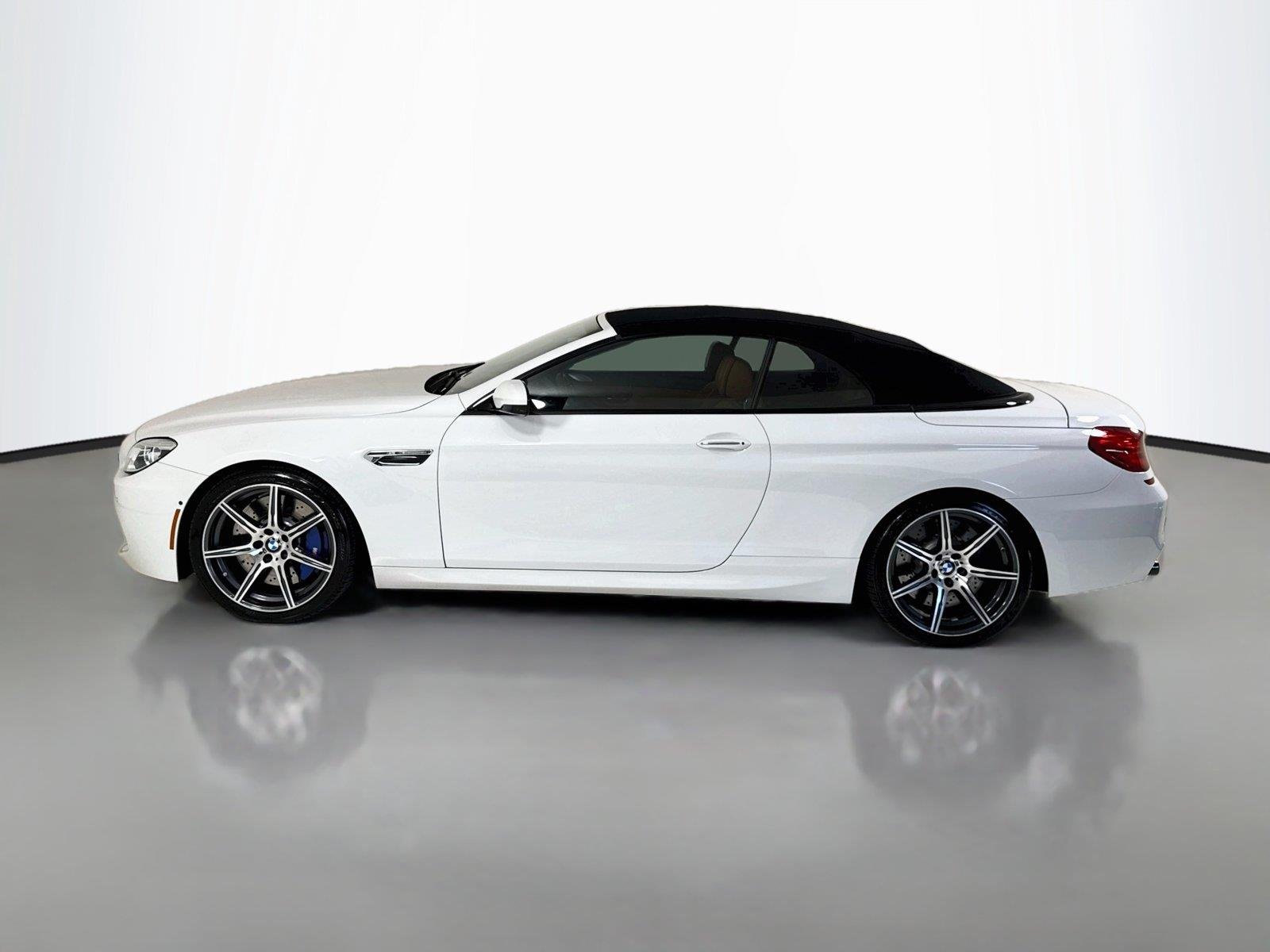 Used 2016 Alpine White BMW M6 Conv Competition Pkg | Executive Pkg | Night Vision image 56