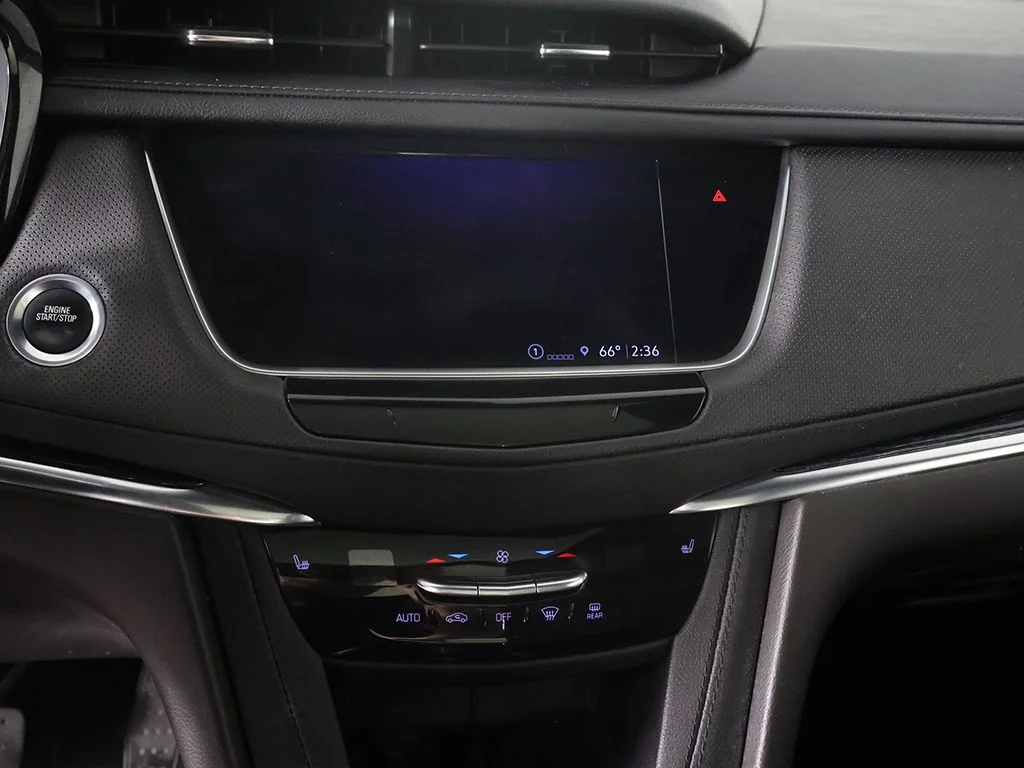 Used 2023 White Cadillac Premium Luxury image 43