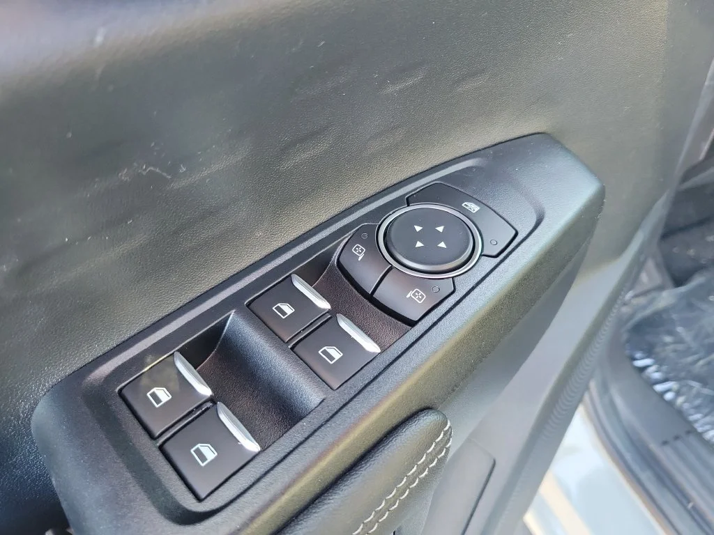 New 2026 Avalanche Ford XLT image 6
