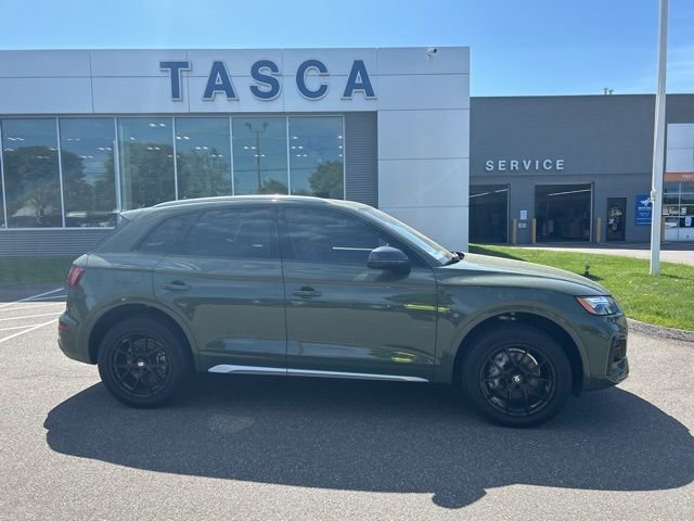 Used 2024 Green Audi 45 S line Premium image 8