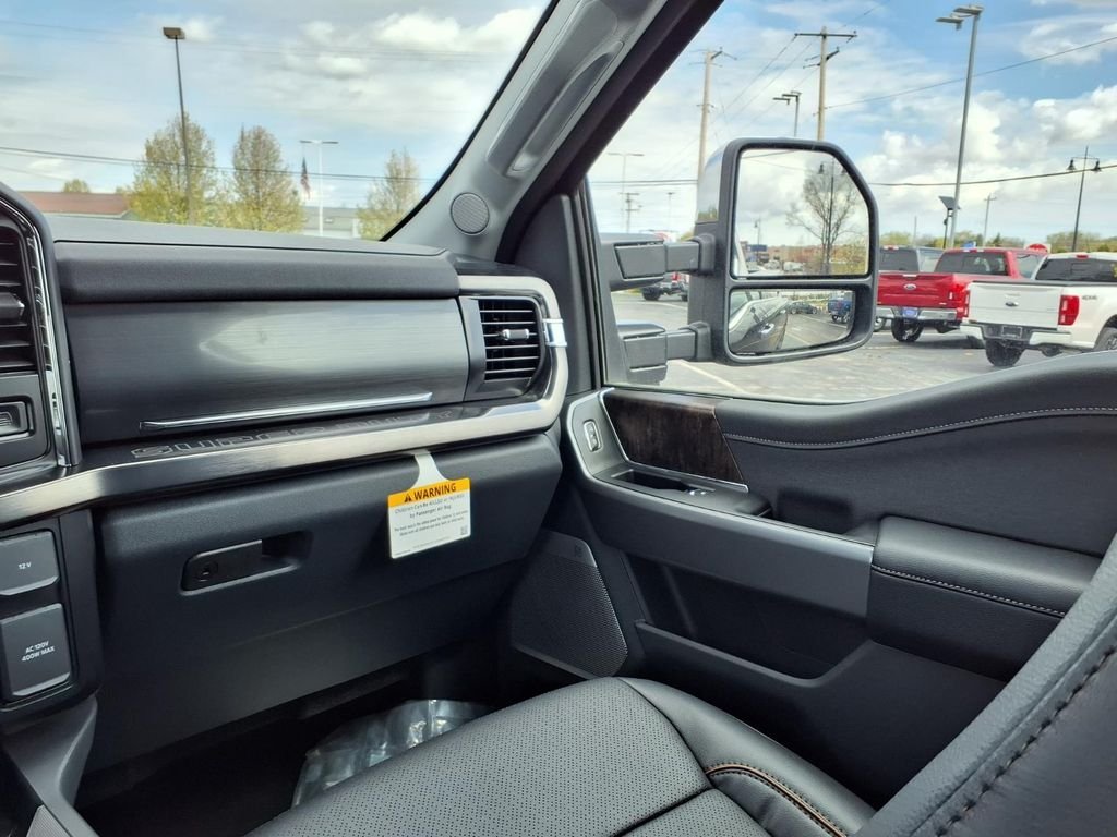 New 2026 Agate Black Metallic Ford F-250® Lariat® image 23