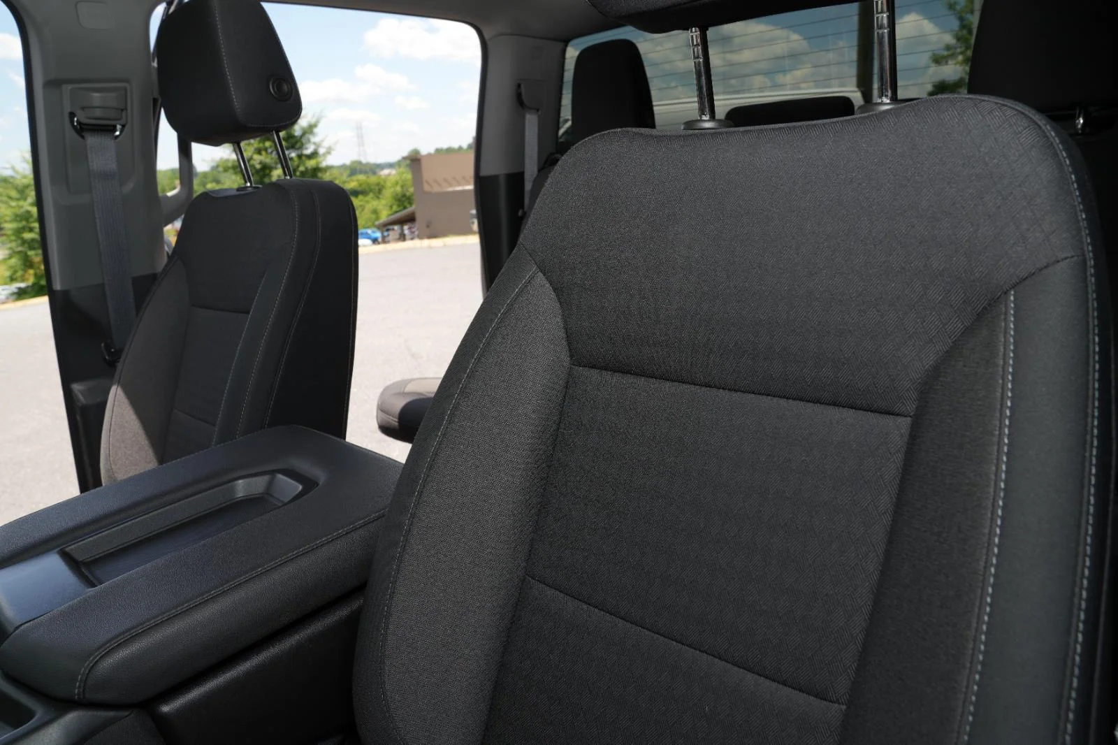 Used 2022 Dark Ash Metallic Chevrolet LT (2FL) image 21