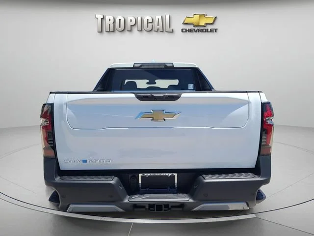 New 2026 Summit White Chevrolet LT - Extended Range image 4