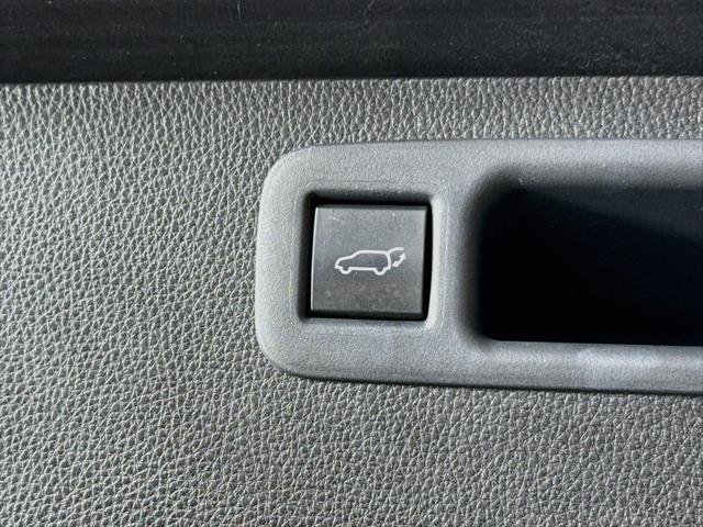Certified Used 2021 MAGNETIC GRAY MET. Toyota  image 42