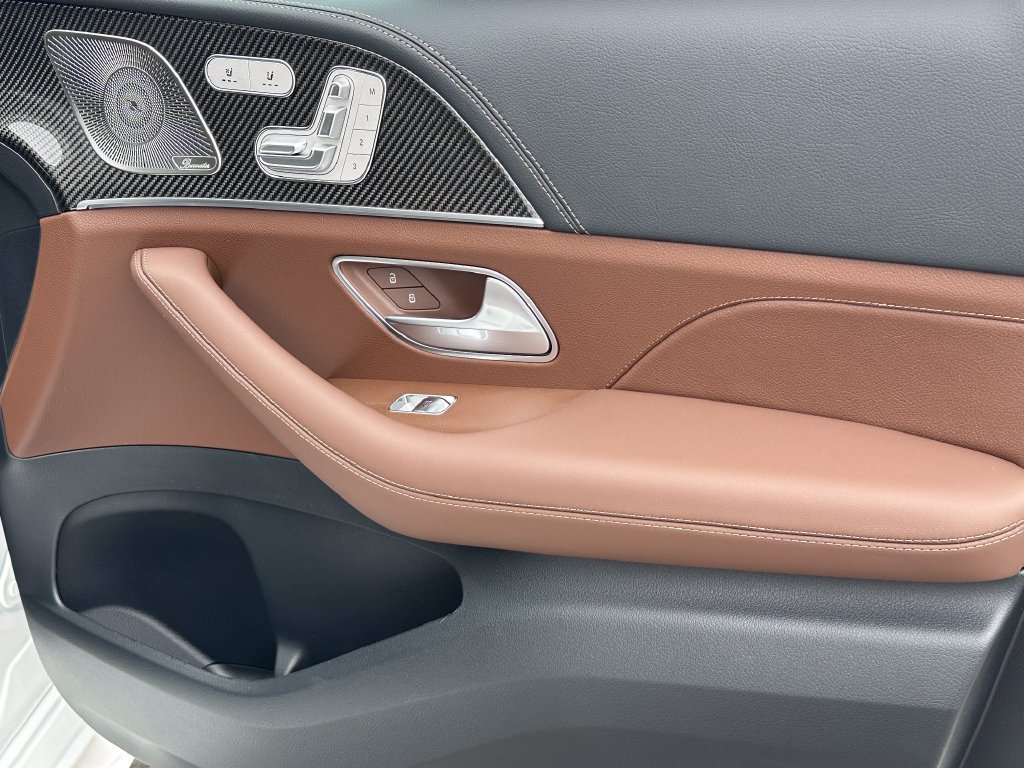 New 2026 Polar White Mercedes-Benz AMG® GLE 53 image 58