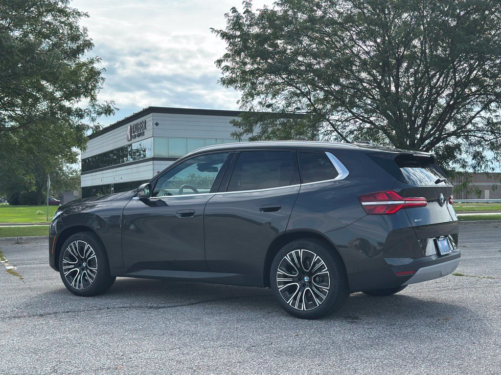 New 2026 Dark Graphite Metallic BMW 30 xDrive image 5