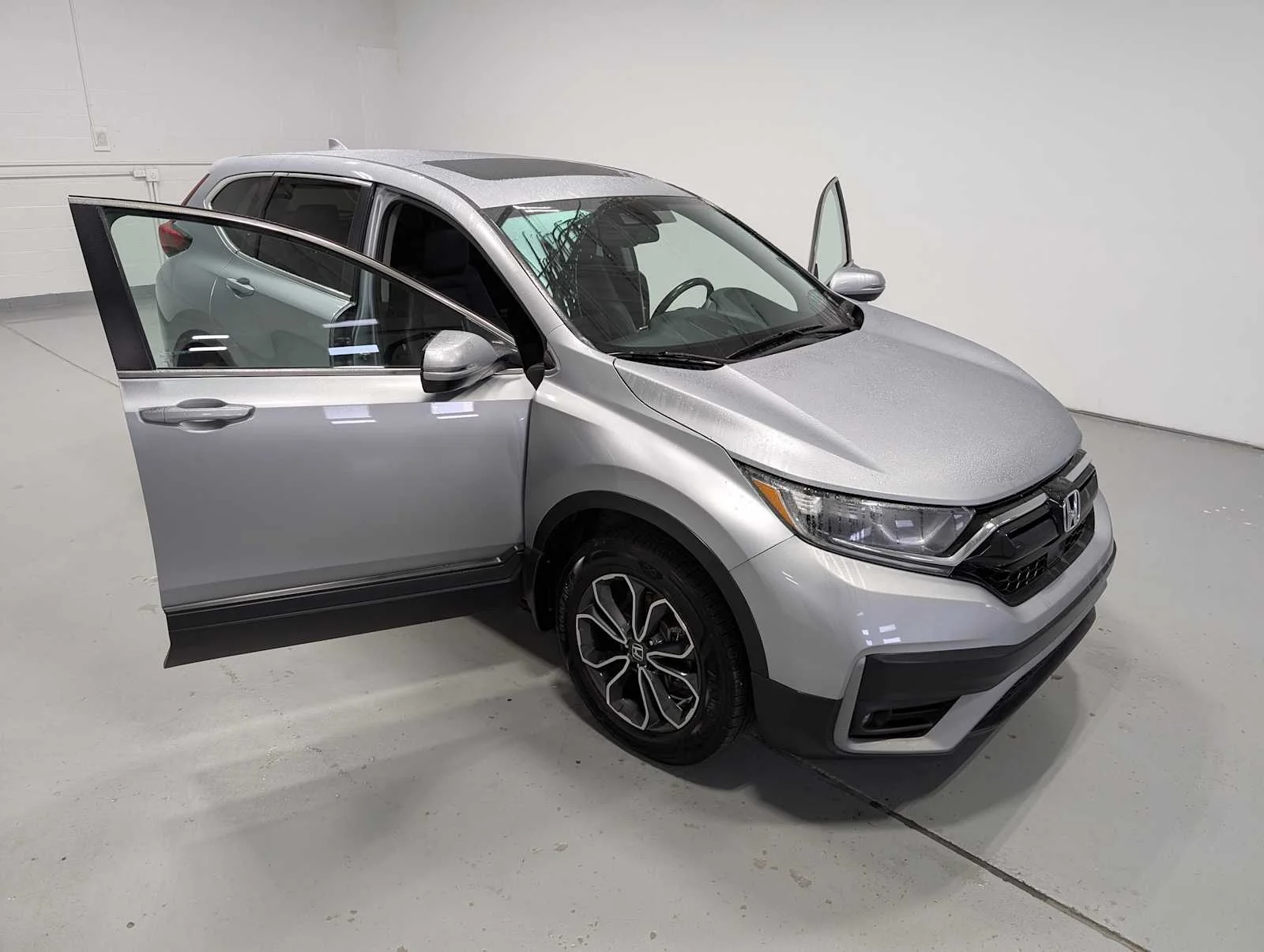 Used 2020 Lunar Silver Metallic Honda EX-L image 16