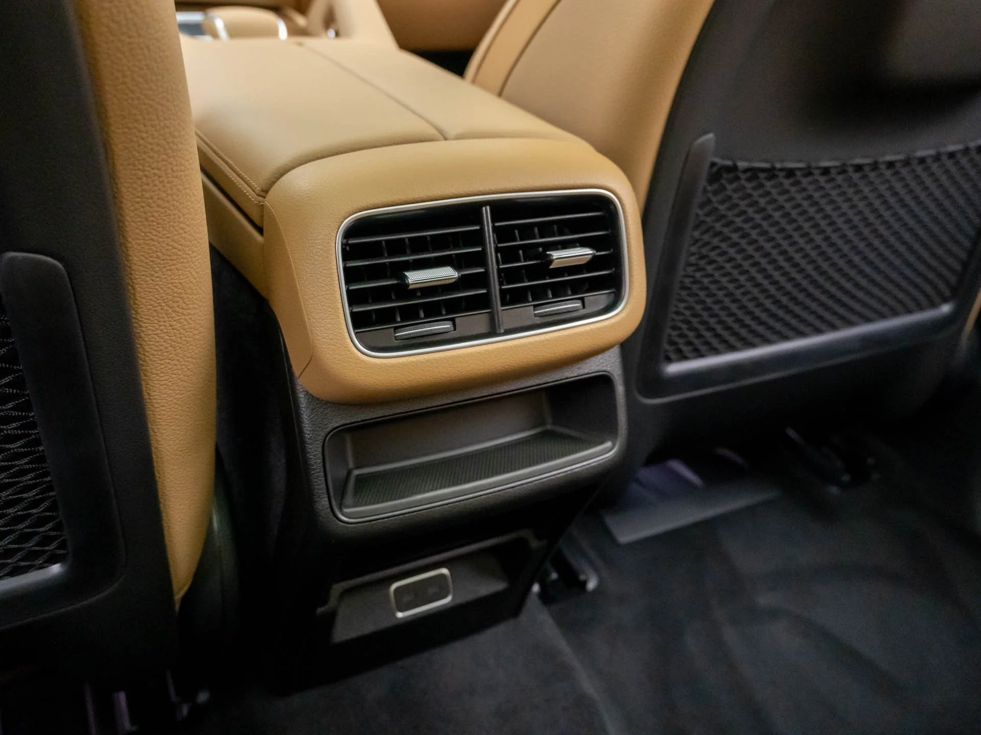 New 2026 White Mercedes-Benz GLE 580 image 21