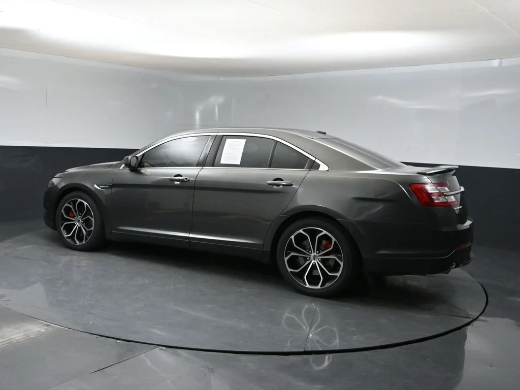 Used 2018 Gray Ford SHO image 4