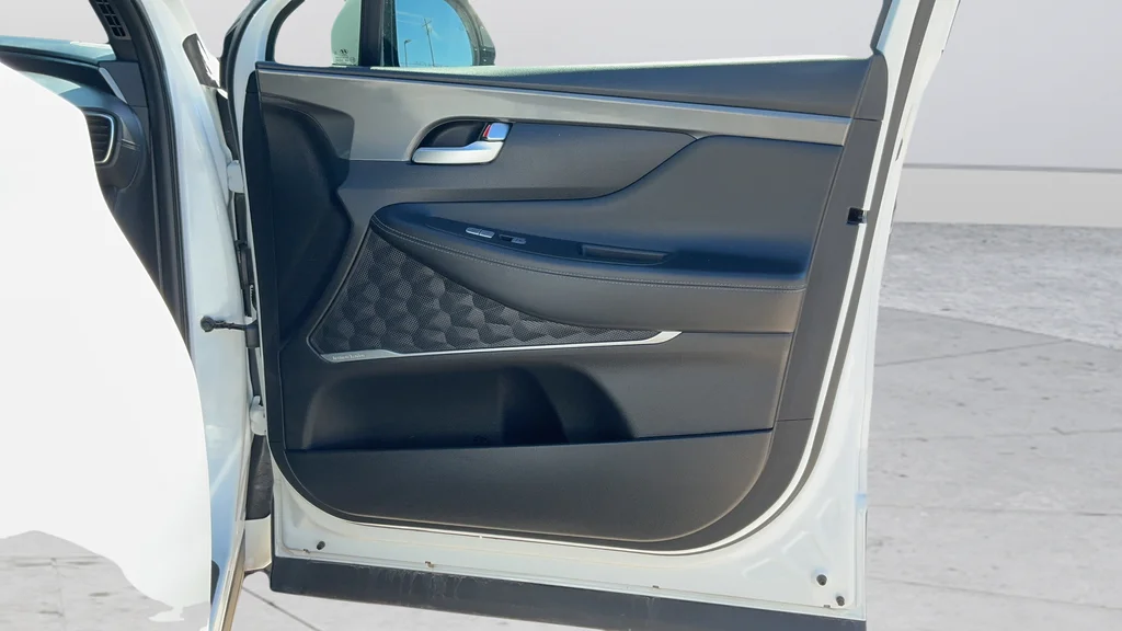 Used 2023 Gray Hyundai Calligraphy image 23