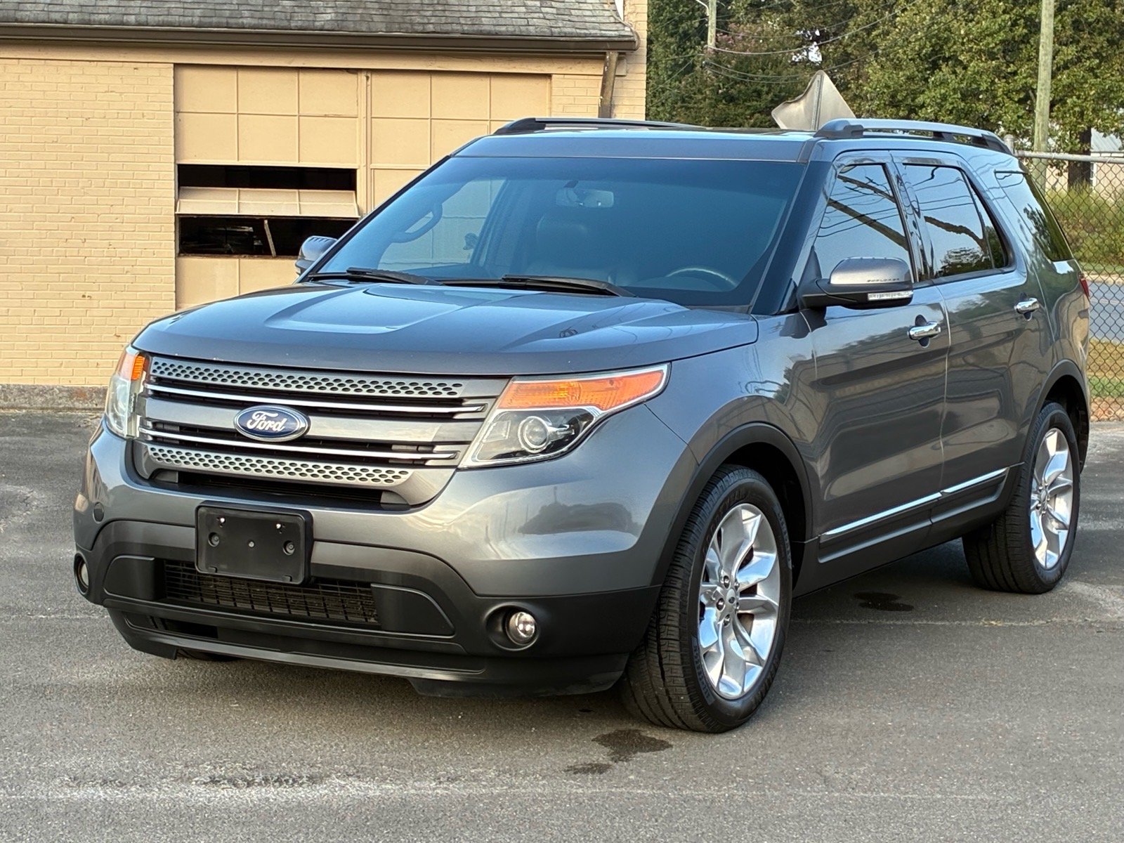 Used 2014 Ford Explorer Limited with VIN 1FM5K7F84EGA15942 for sale in Calhoun, GA