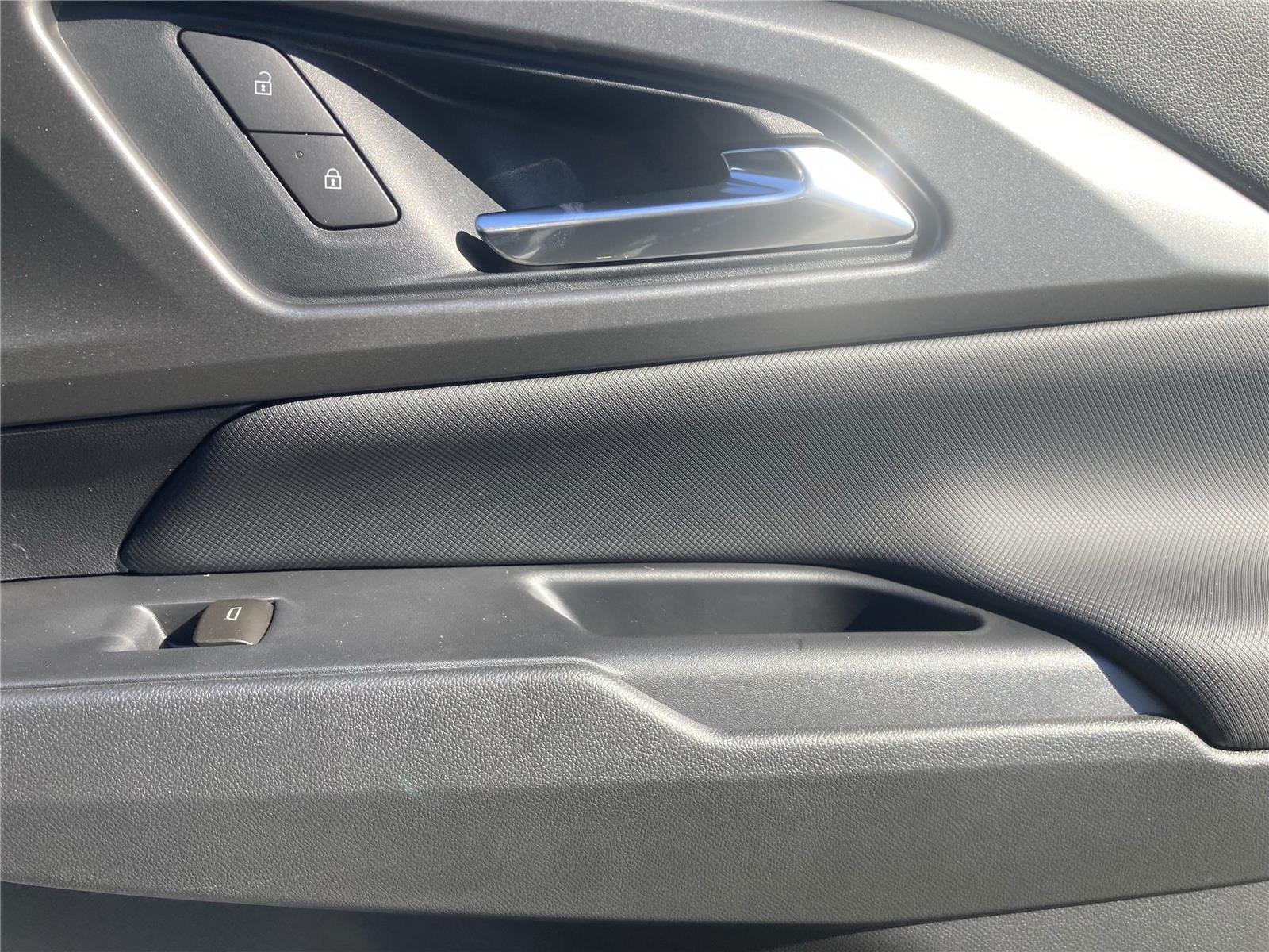 2026 Chevrolet Equinox EV 1LT - Photo 31