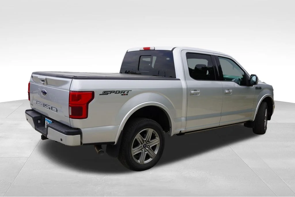 Used 2018 Silver Ford Lariat image 3