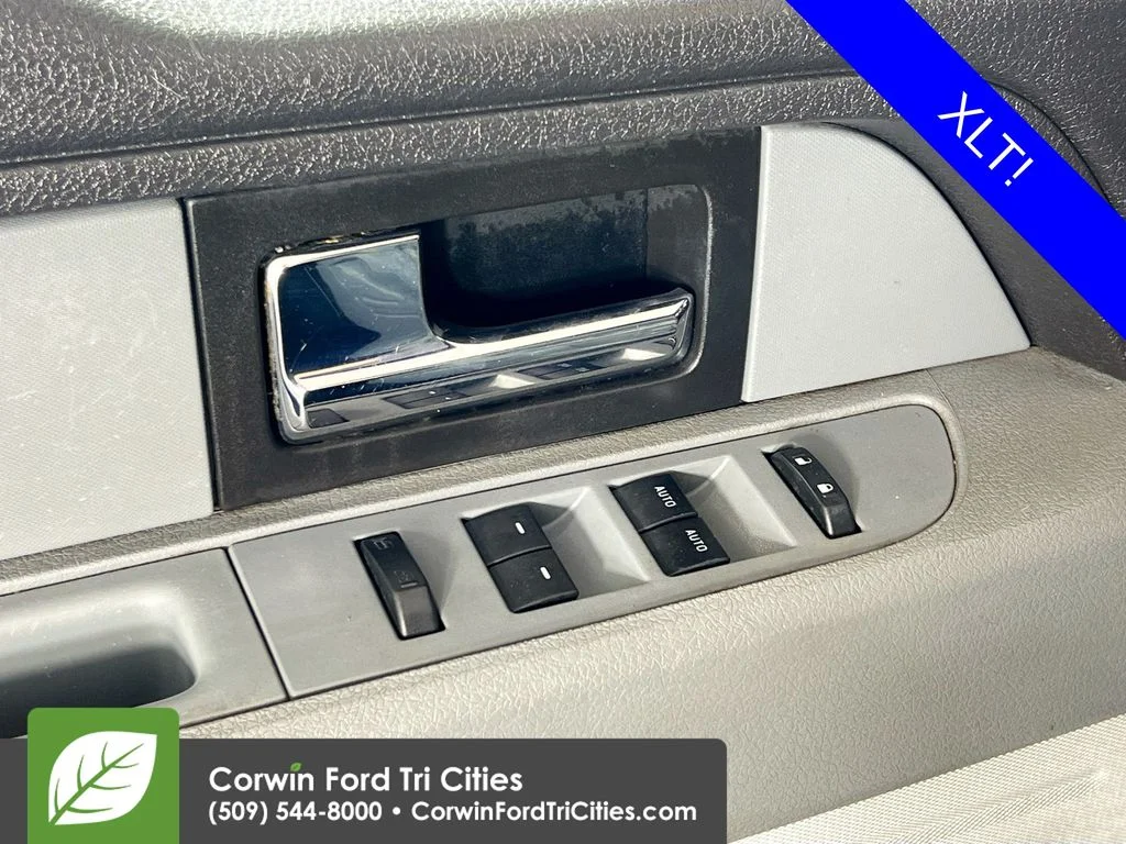 Used 2013 Oxford White Ford XLT image 12