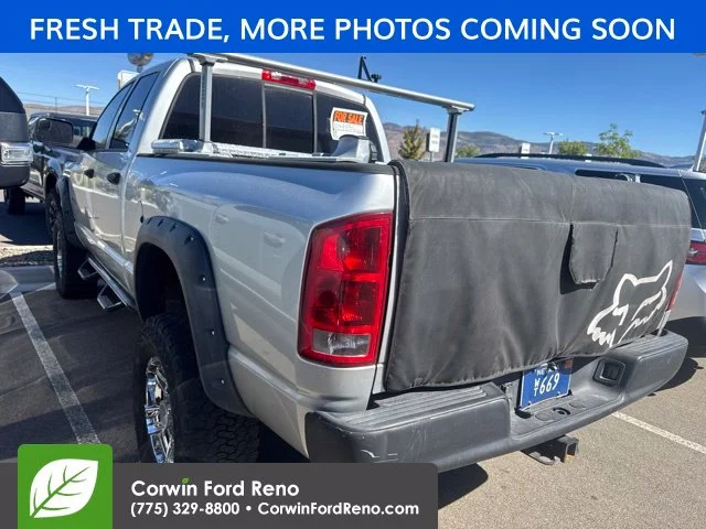 Used 2006 Silver Dodge SLT image 5