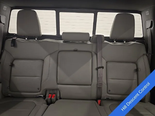 Used 2019 Summit White GMC SLT image 22