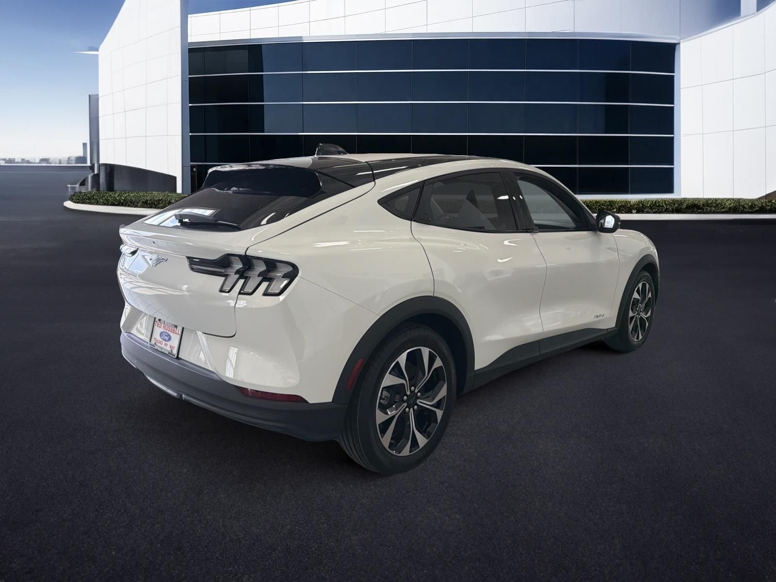 New 2026 Star White Metallic Tri-coat Ford Select image 5