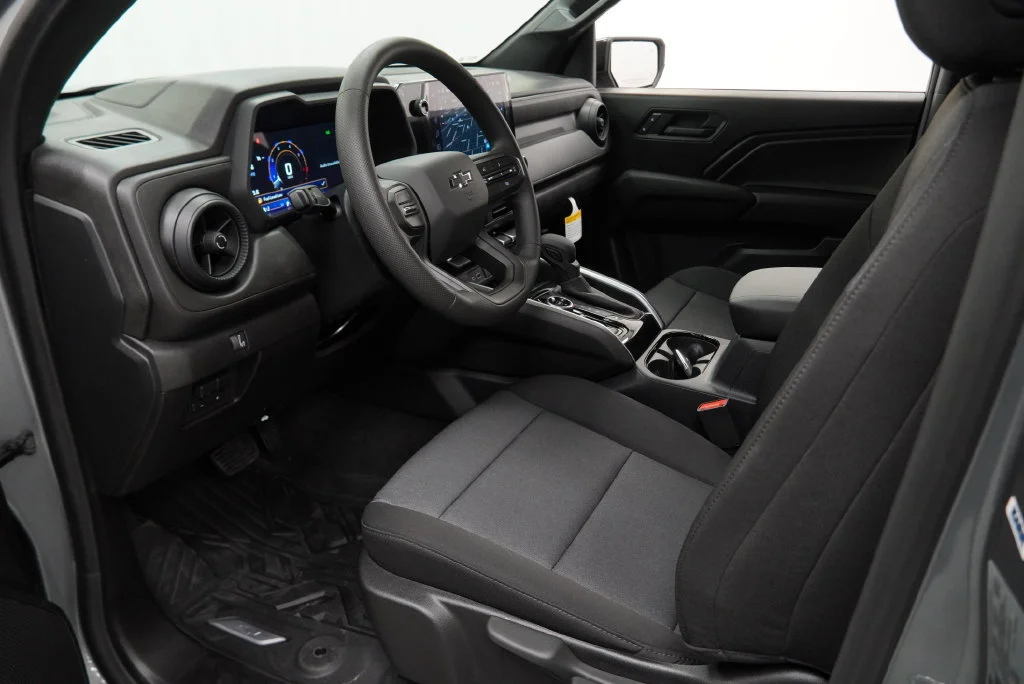 New 2026 Sterling Gray Metallic Chevrolet Trail Boss image 19