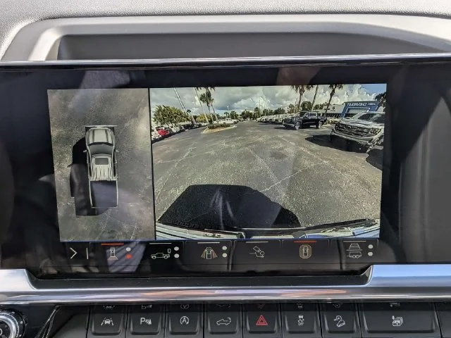 New 2026 Glacier White Tricoat GMC SLT image 21