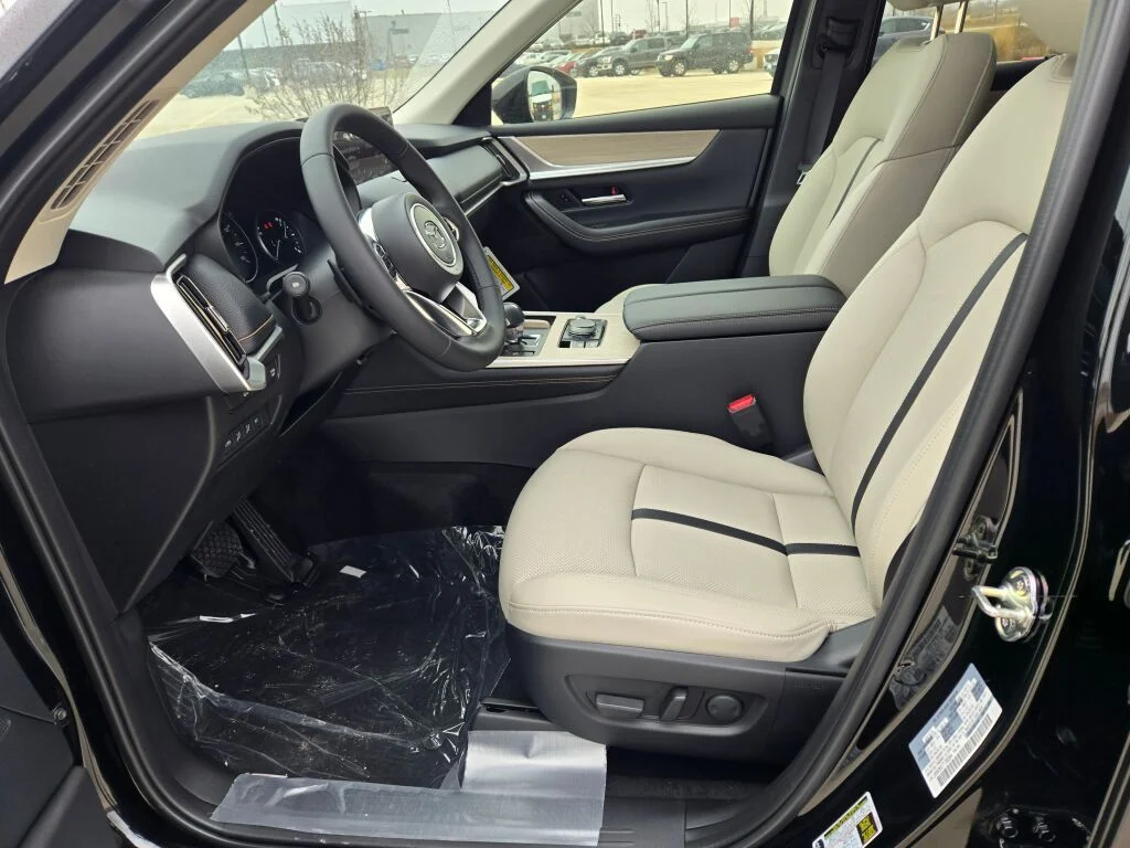 2026 Mazda CX-90 Preferred Package - Photo 18