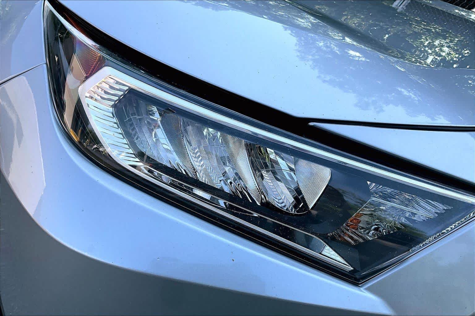 Used 2020 Silver Sky Metallic Toyota XLE image 27