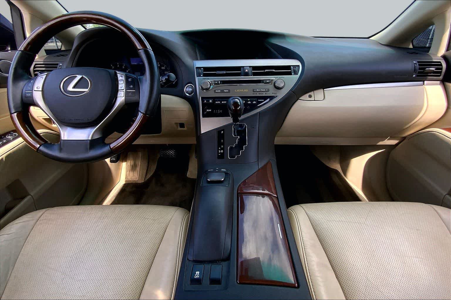 Used 2013 Fire Agate Lexus  image 15