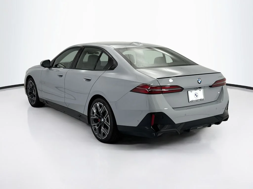 Used 2027 Gray BMW 530i image 7