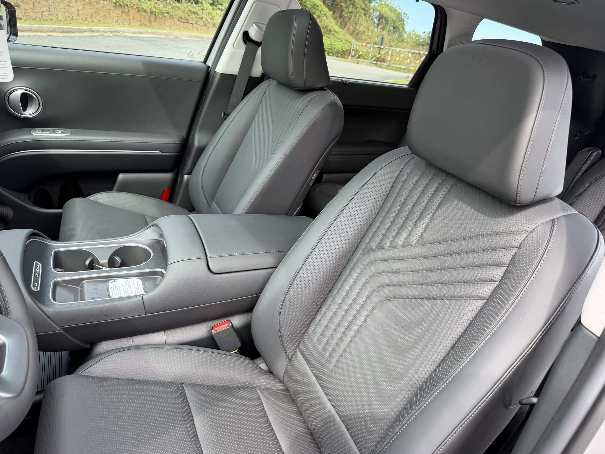 New 2027 Shimmering Silver Hyundai Blue SEL Premium 7P image 65