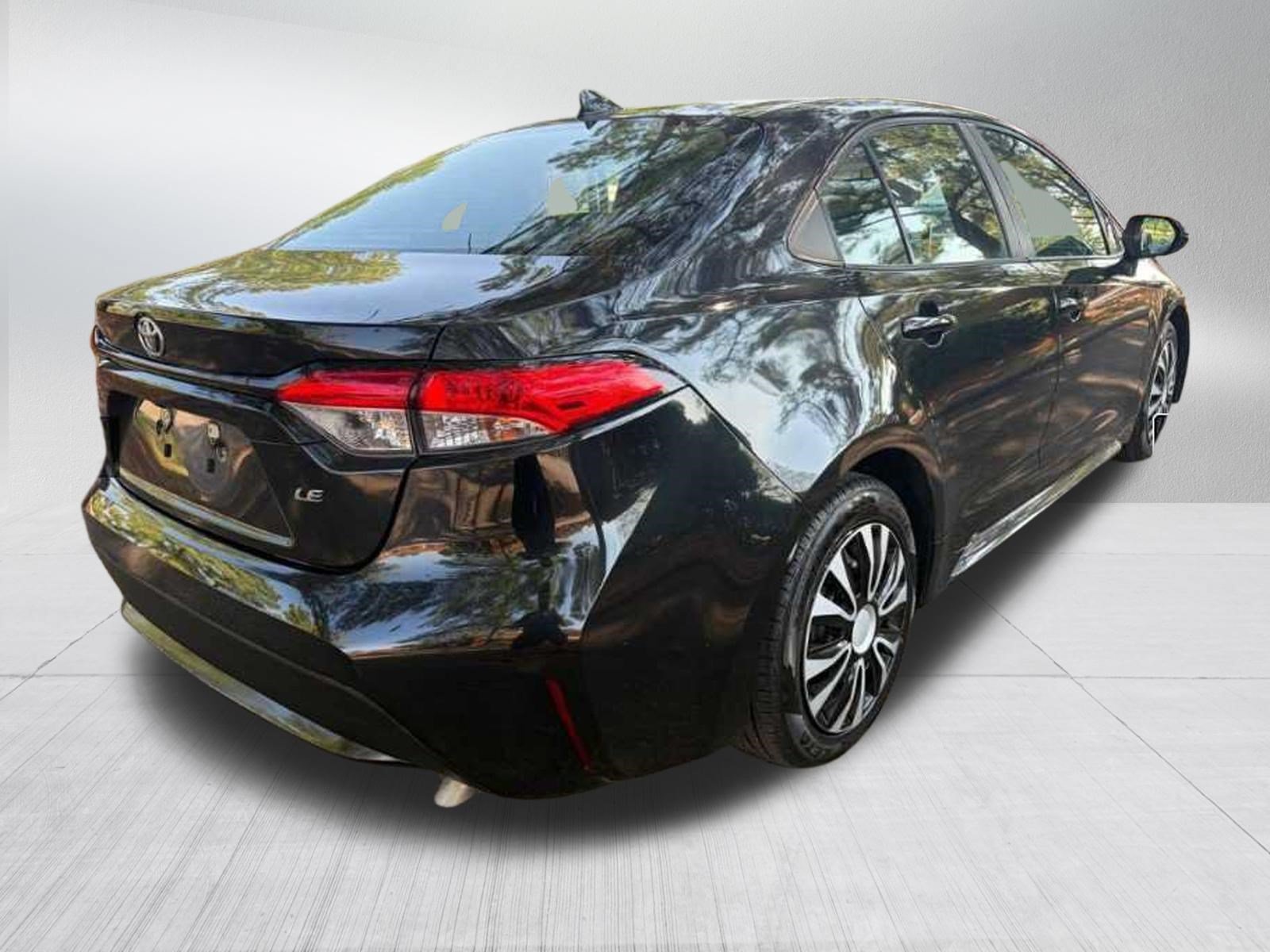 2021 Toyota Corolla LE - Photo 6