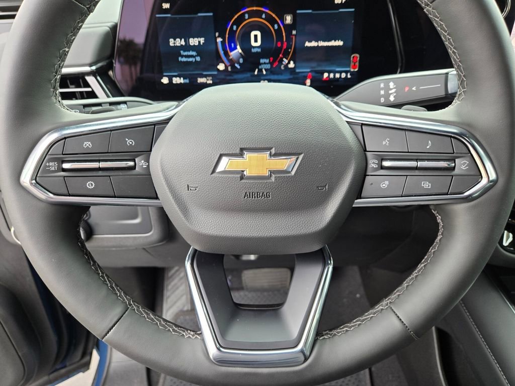 2025 Chevrolet Suburban LT - Photo 10