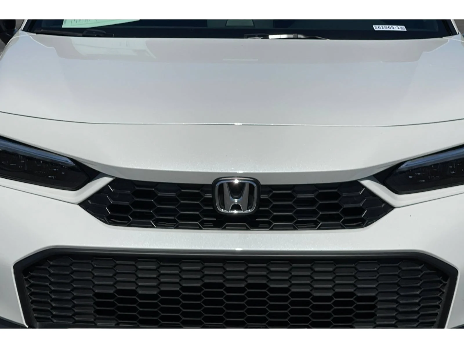 Used 2026 Platinum White Pearl Honda 2WD Sport Hybrid image 37