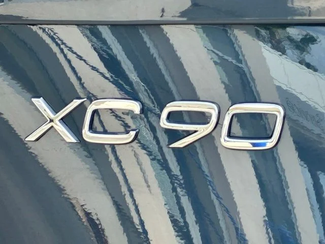 New 2026 Denim Blue Volvo Ultra image 11