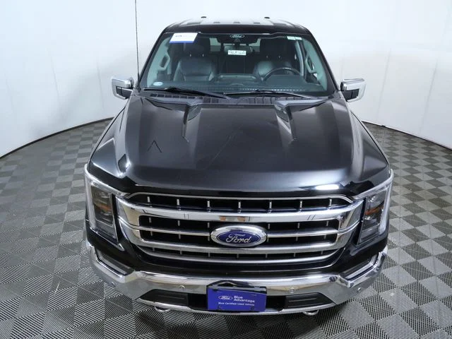 Certified Used 2022 Black Ford Lariat image 3
