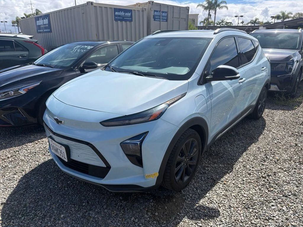 2022 Chevrolet Bolt EUV Premier's photo