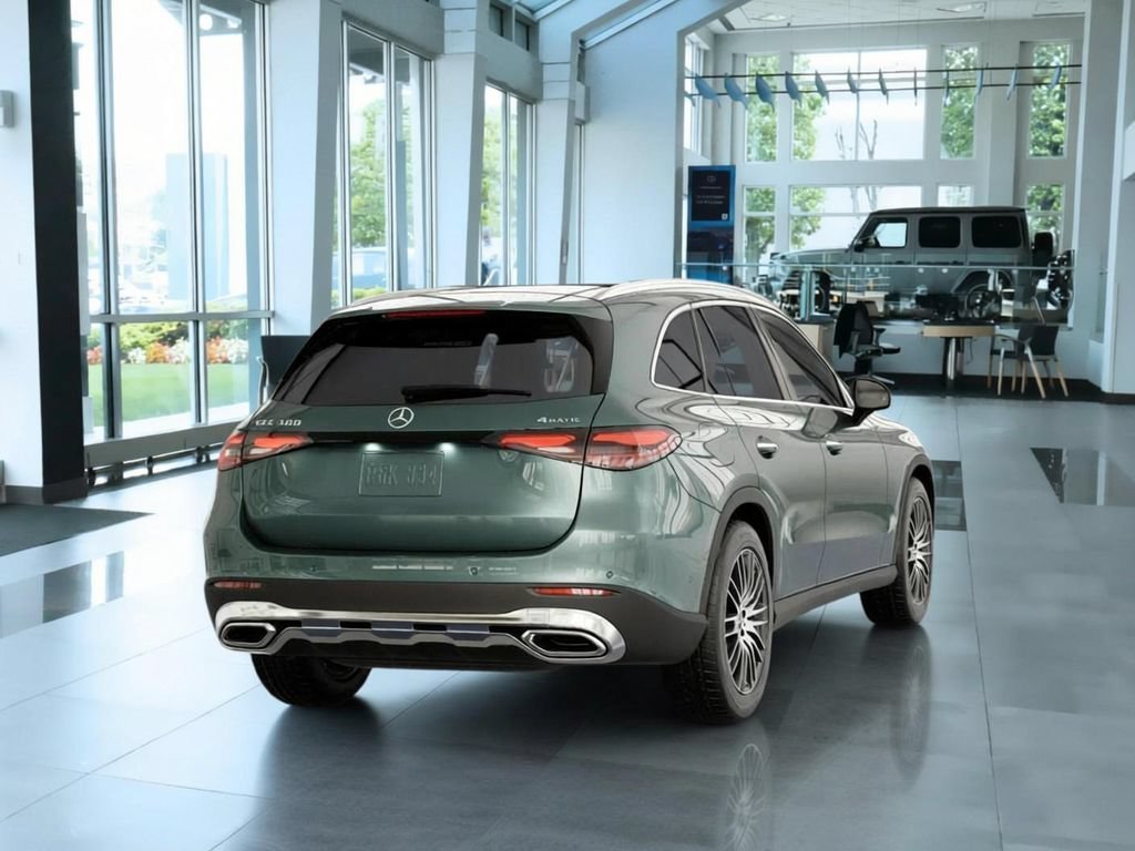New 2026 Verde Silver Metallic Mercedes-Benz GLC 300 image 63