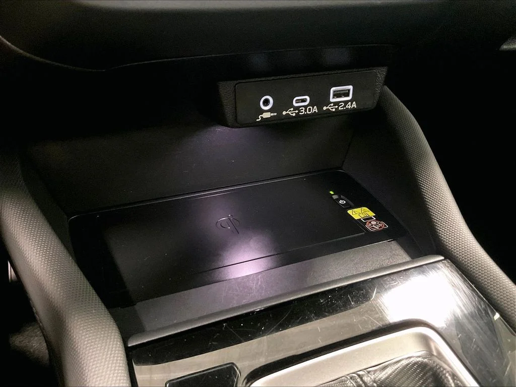 Used 2025 Silver Subaru Premium image 28