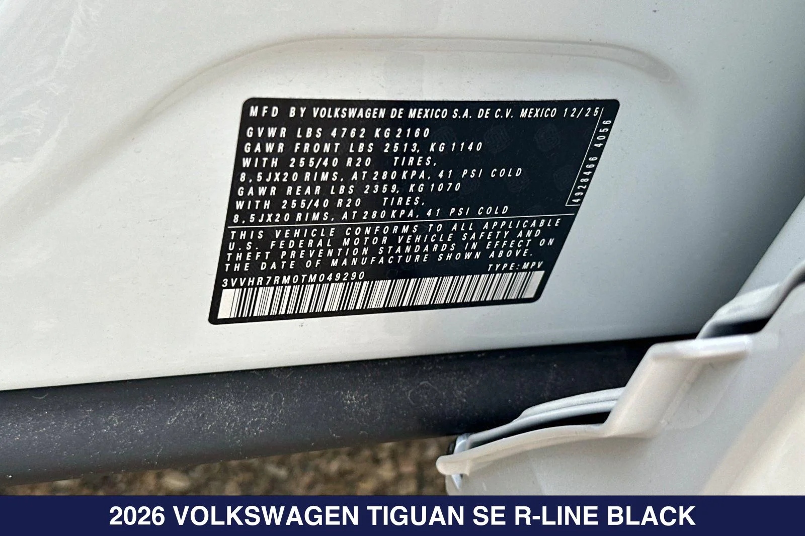 2026 Volkswagen Tiguan SE R-LINE BLACK - Photo 27