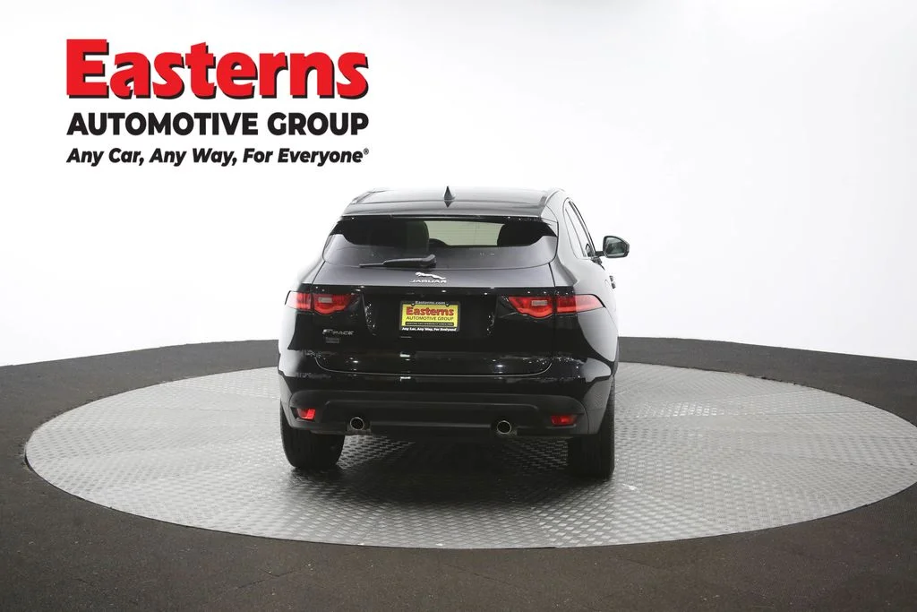 Used 2020 Black Jaguar 25t Prestige image 41