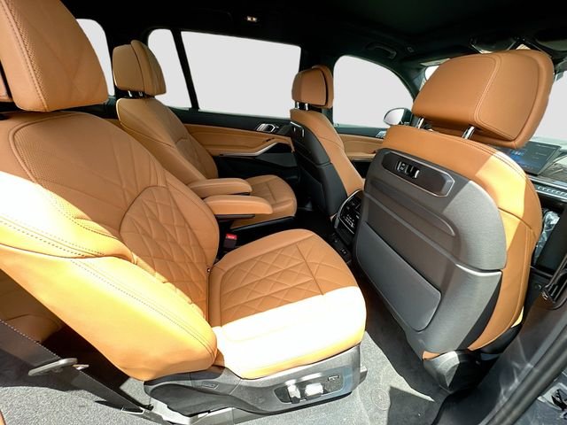 New 2027 Gray BMW xDrive40i image 22