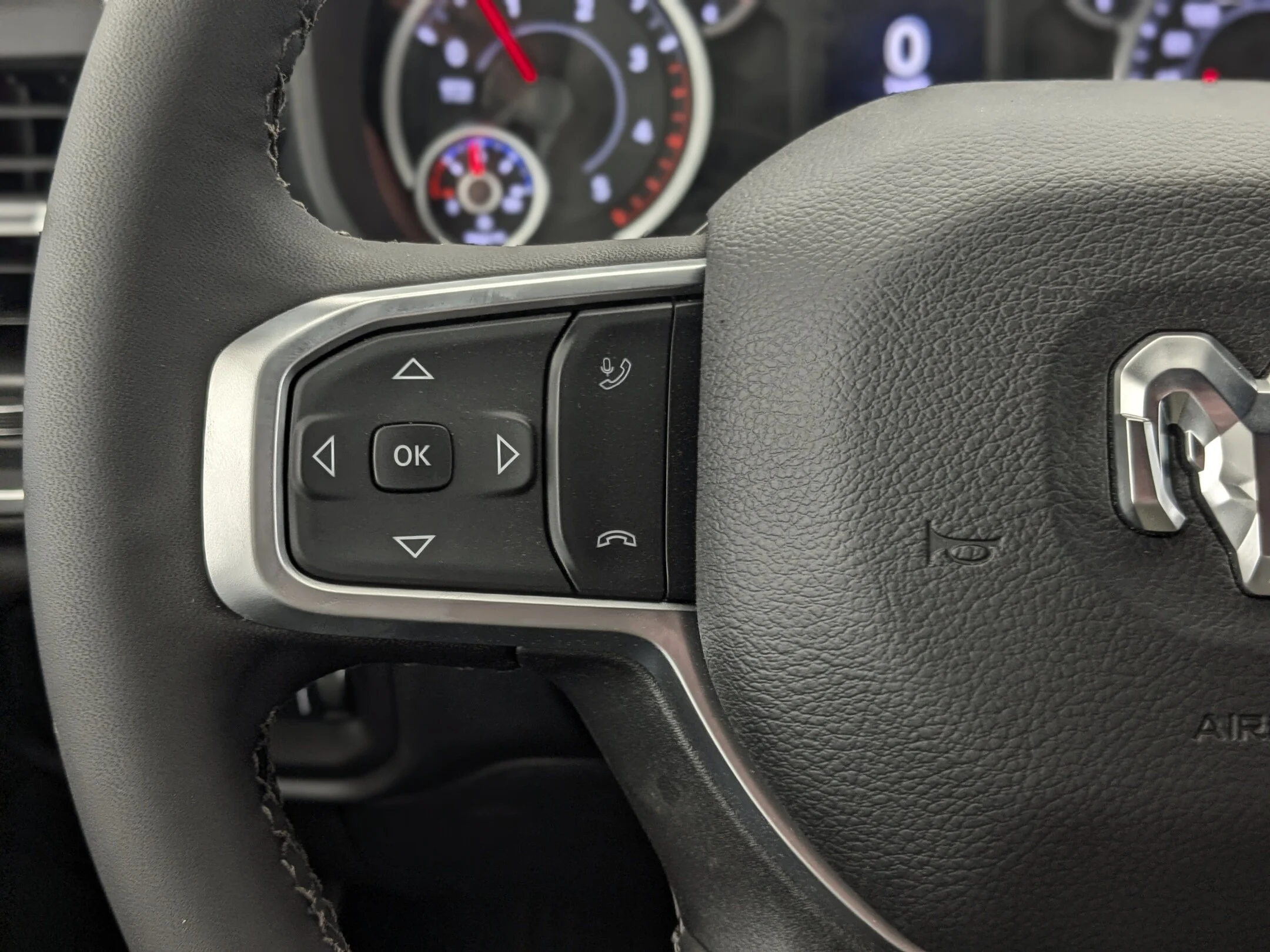 New 2026 Black RAM Big Horn - - Level 1 Plus Grp - Sport Appearance Pkg - 5th Wheel/Gooseneck Prep - NAV & More! image 17