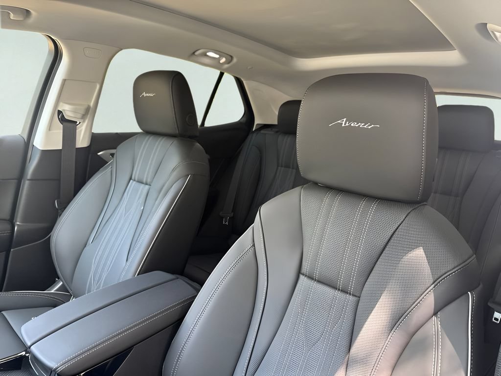 2026 Buick Envision Avenir - Photo 10