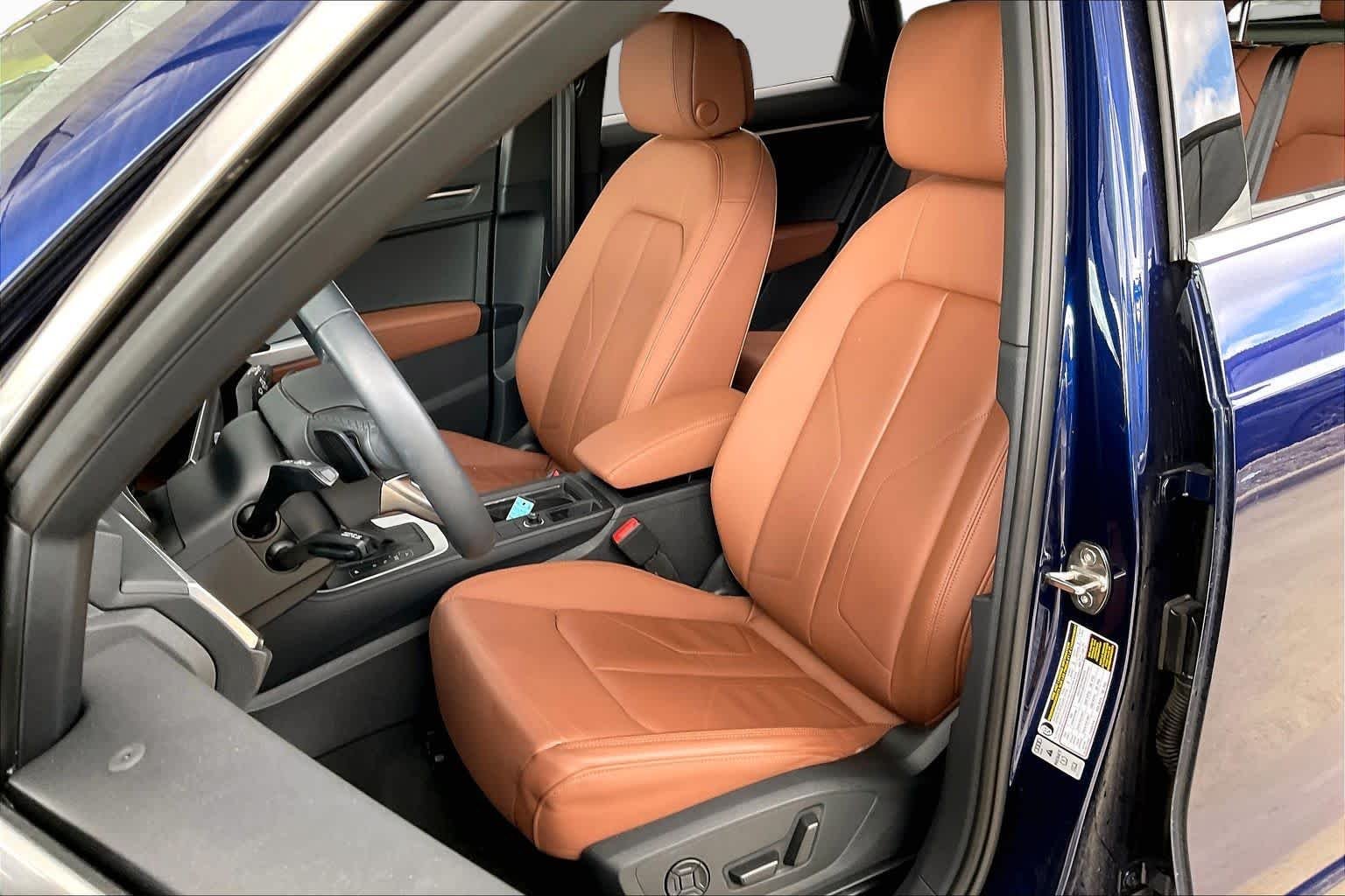 Used 2024 Navarra Blue Metallic Audi S line Premium image 8