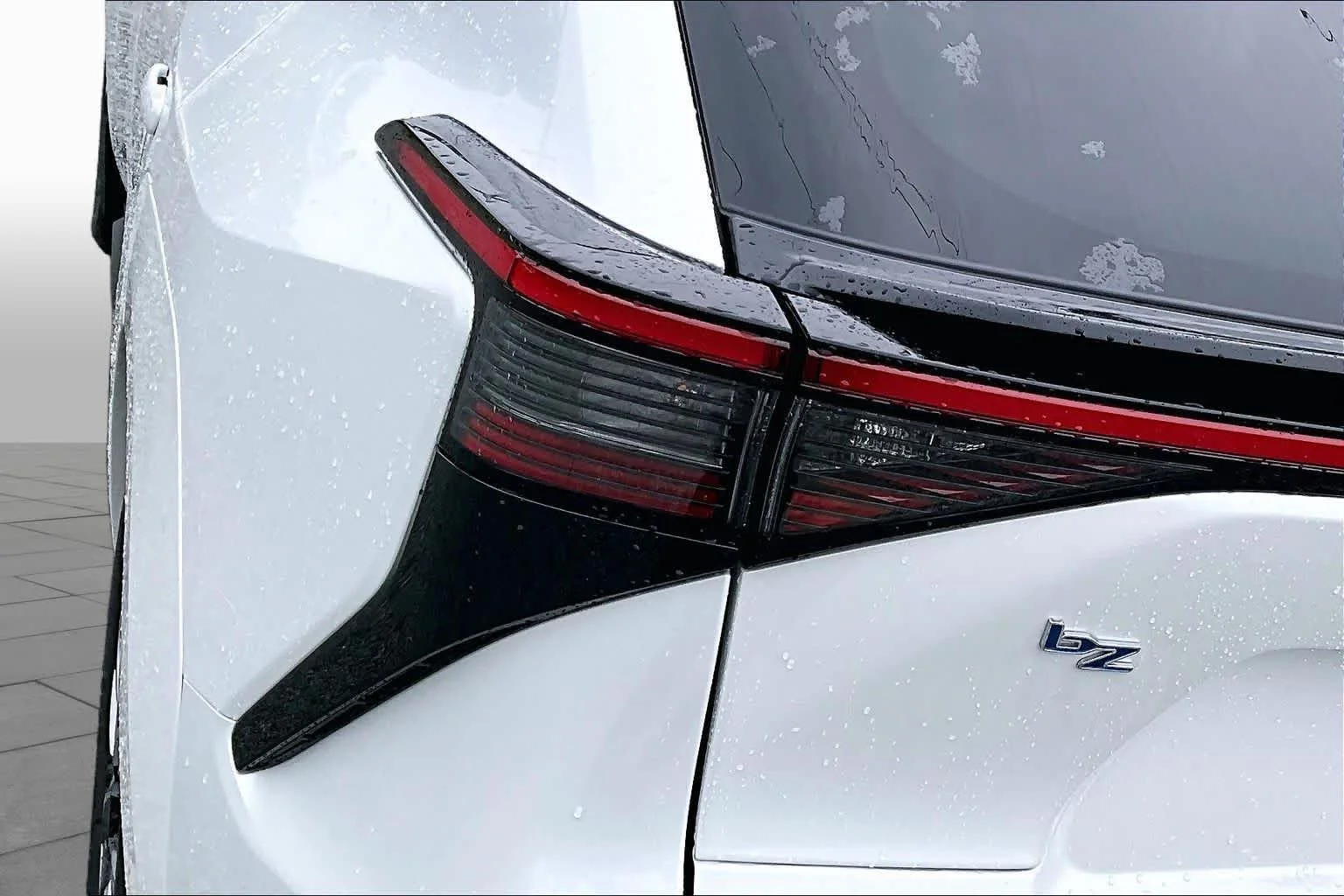 New 2026 Wind Chill Pearl Toyota XLE image 15