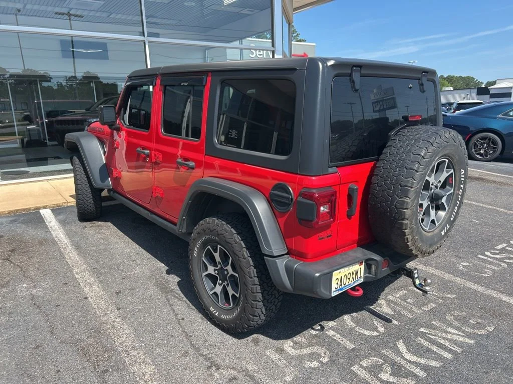 Used 2021 Firecracker Red Clearcoat Jeep Unlimited Rubicon image 4
