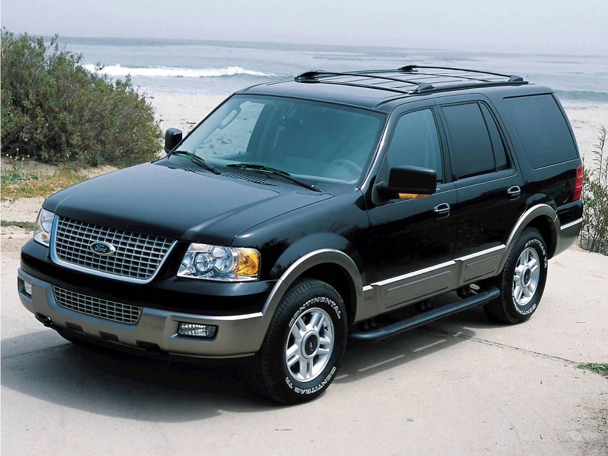 Used 2004  Ford Eddie Bauer image 1