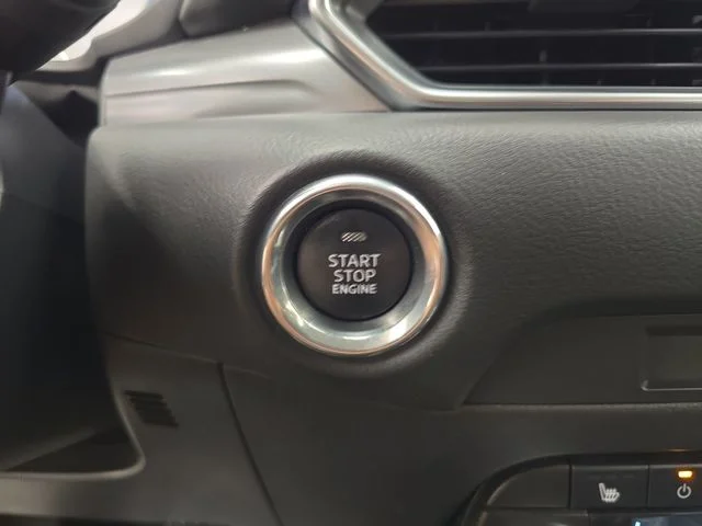 Used 2025 Jet Black Mica Mazda 2.5 S Select Package image 27