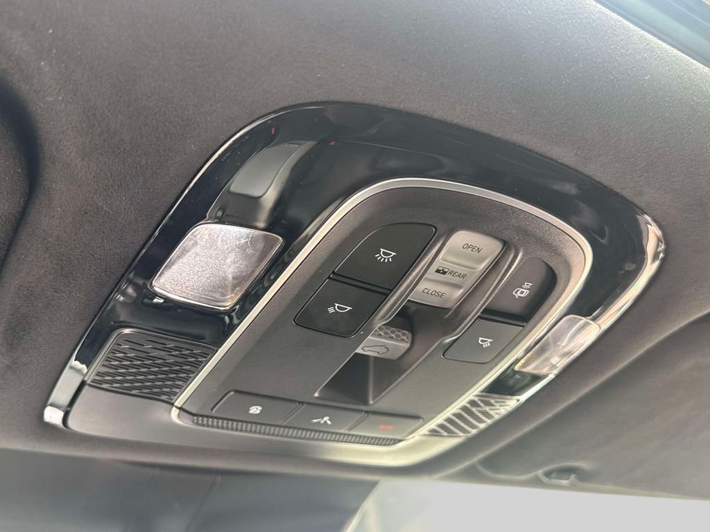 2020 Hyundai Palisade Limited - Photo 30