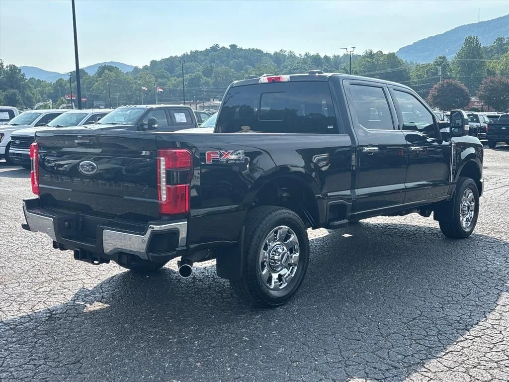 Certified Used 2024 Agate Black Metallic Ford Lariat image 8