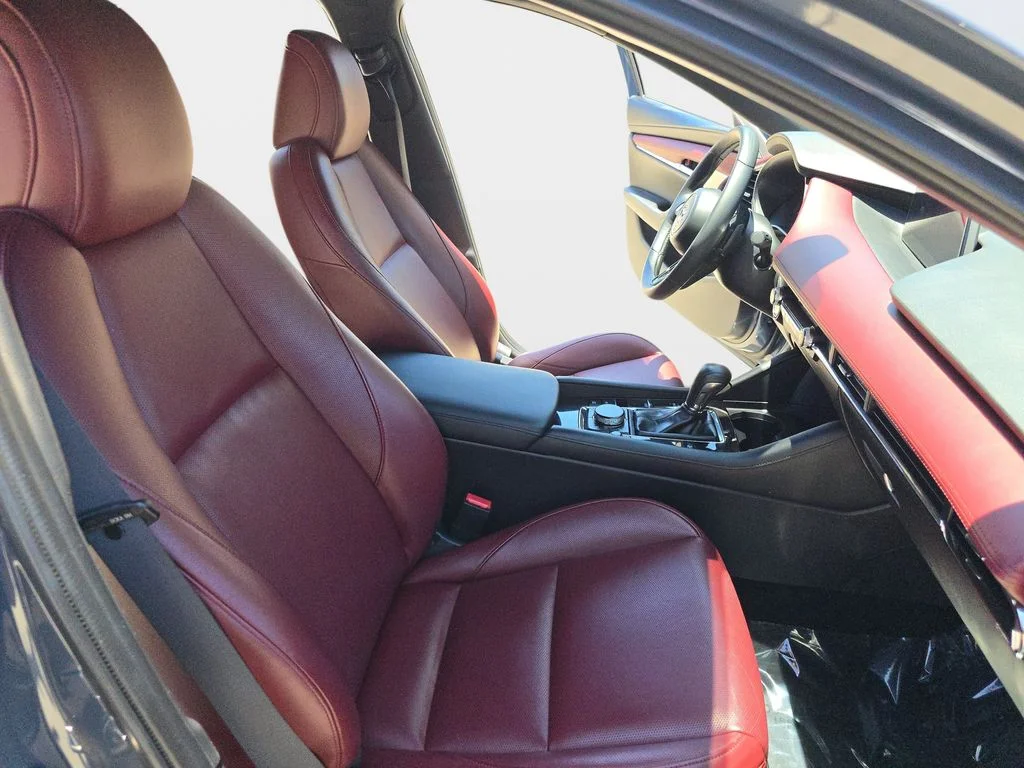 Used 2022 Gray Mazda Premium Plus image 12