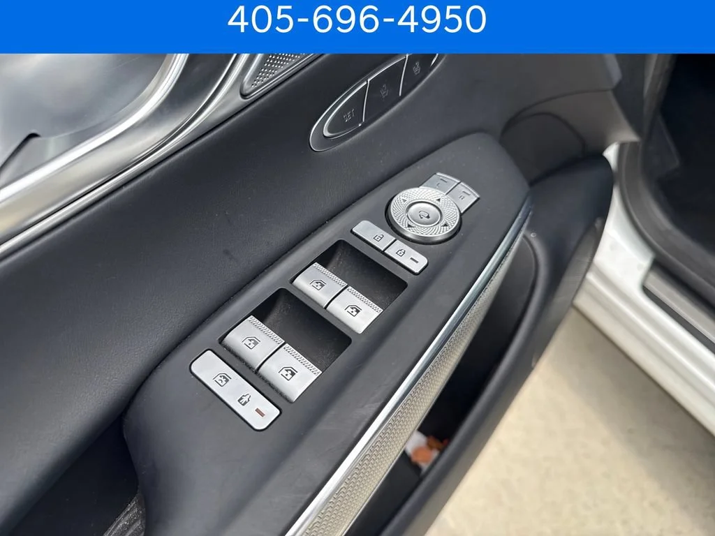 Certified Pre-Owned 2025 Genesis GV70 2.5T